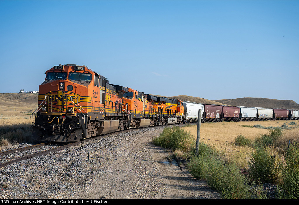 BNSF 5102